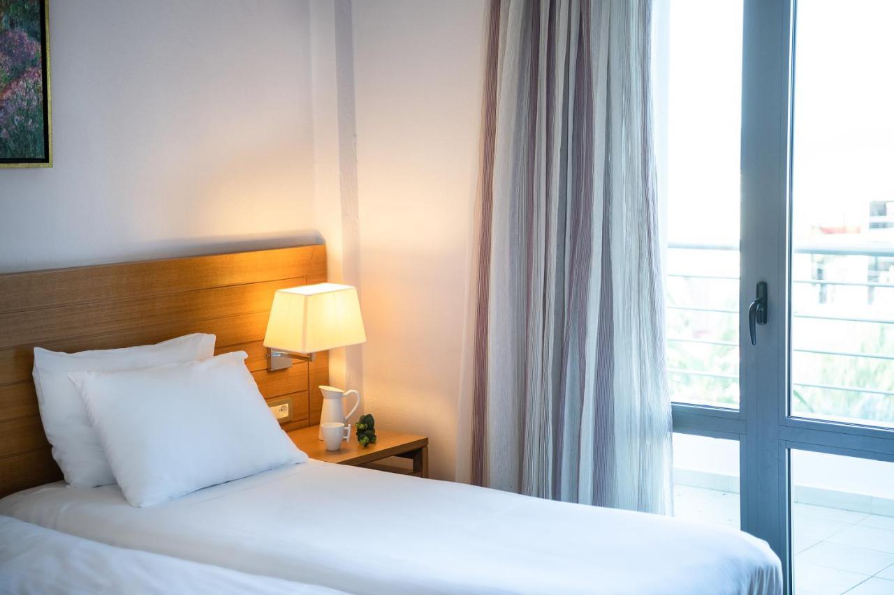 Porto Platanias Village Aparthotel