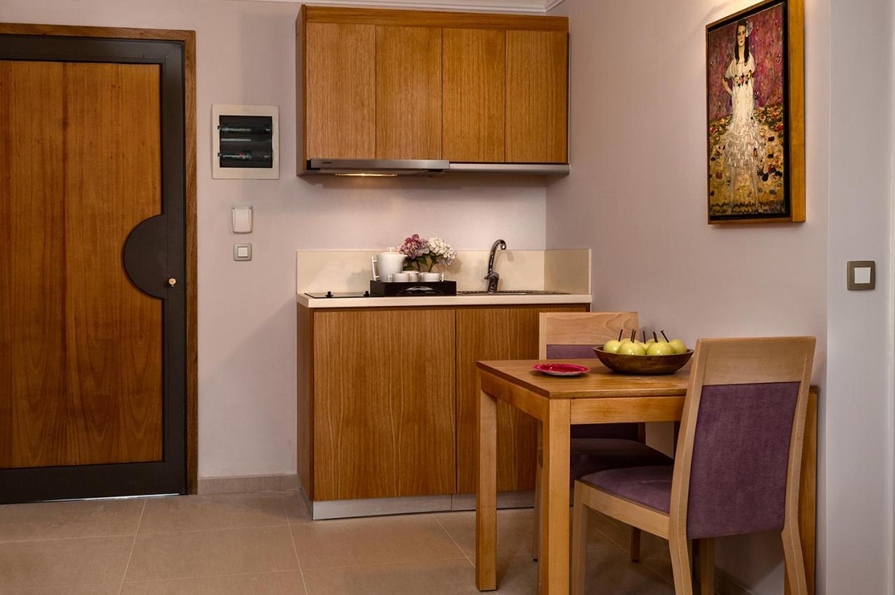Porto Village Aparthotel
