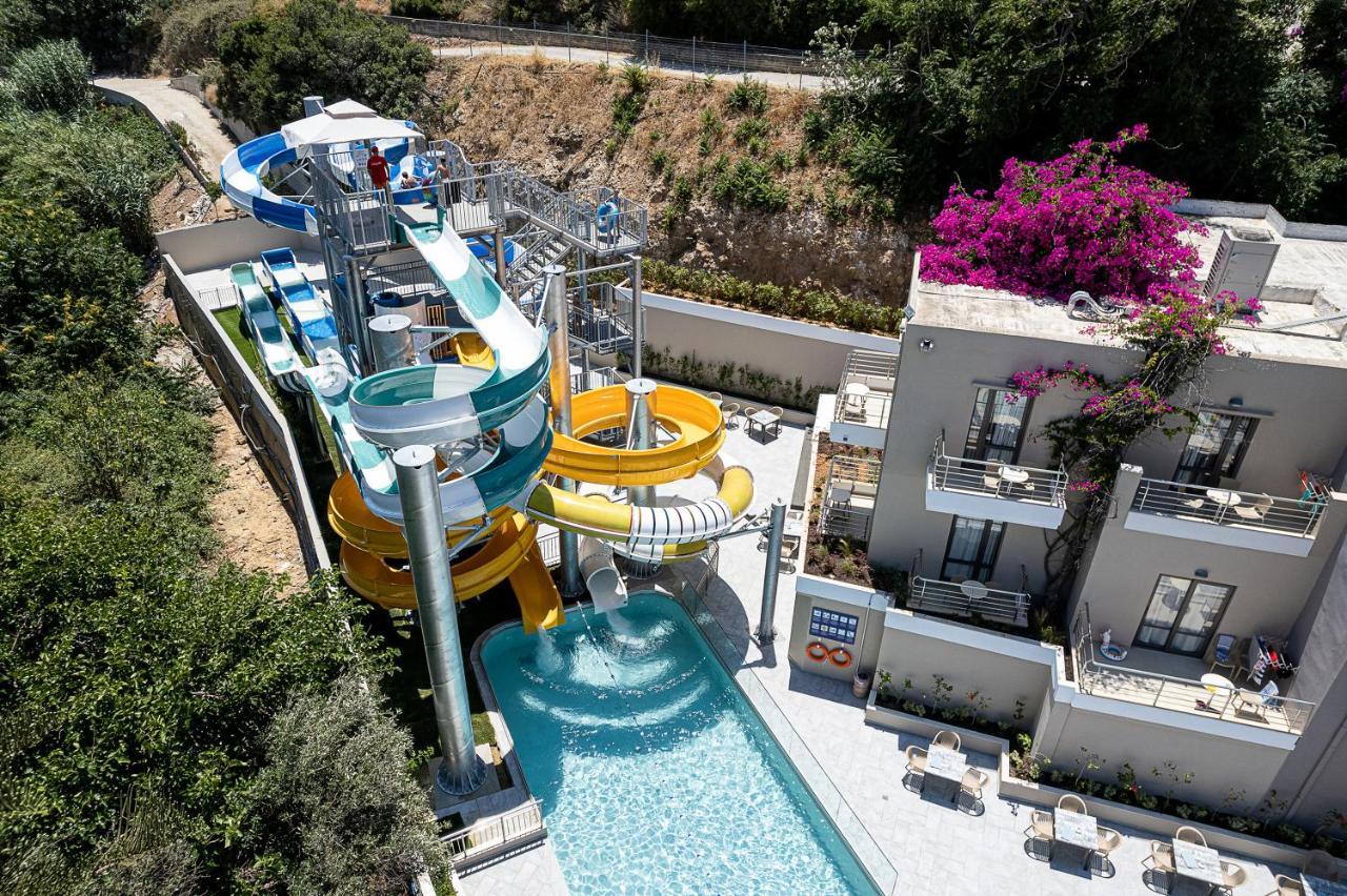 Aparthotel Porto Village